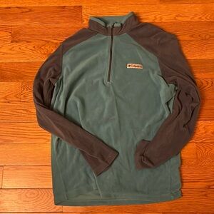 Columbia size M 1/4 zip fleece